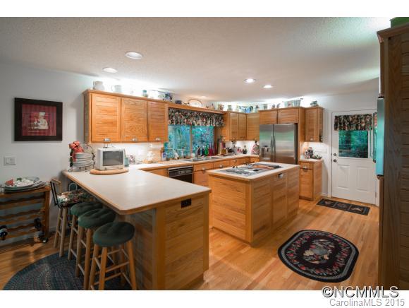 319 Summer Haven Road Swannanoa NC 28778