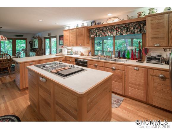 319 Summer Haven Road Swannanoa NC 28778