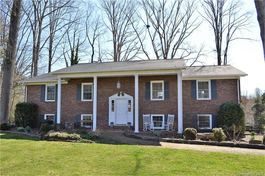 107 Oakwood Street Morganton NC 28655