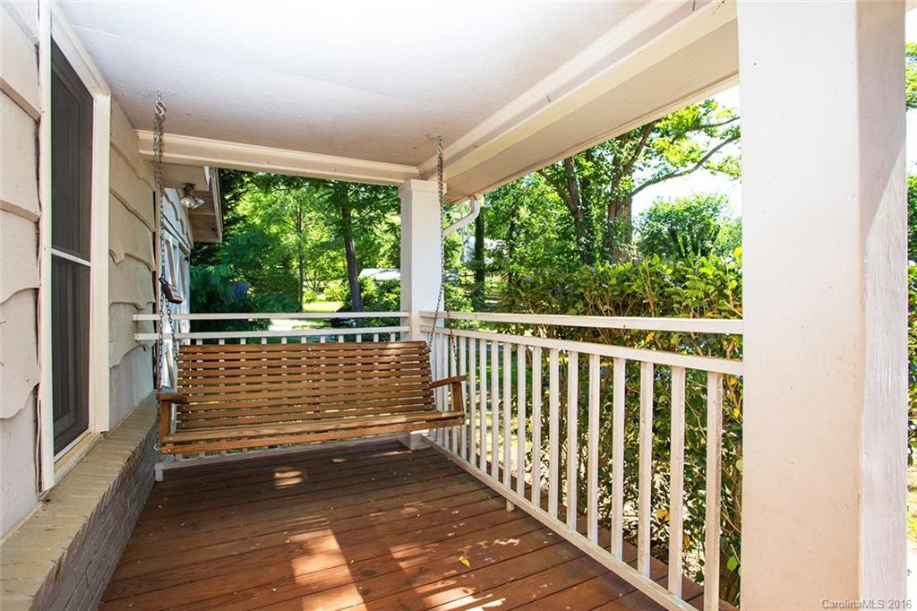 389 Stratford Road Asheville NC 28804
