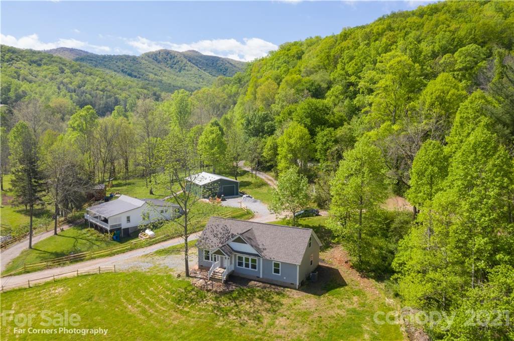 132 Black Oak Cove Road Candler NC 28715