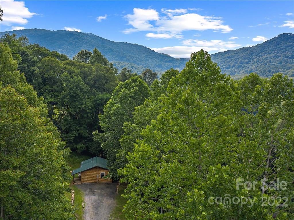 175 And 230 Sheets Farm Road Bakersville NC 28705
