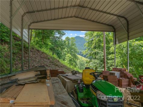 175 And 230 Sheets Farm Road Bakersville NC 28705