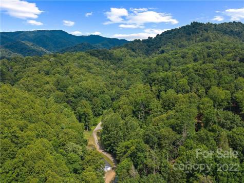 175 And 230 Sheets Farm Road Bakersville NC 28705