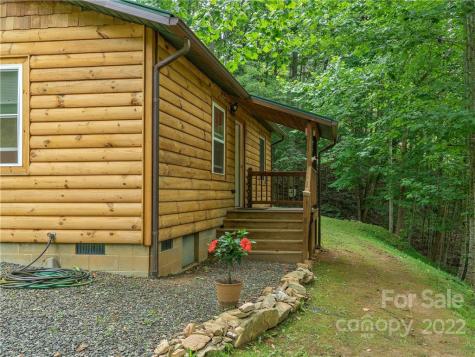 175 And 230 Sheets Farm Road Bakersville NC 28705