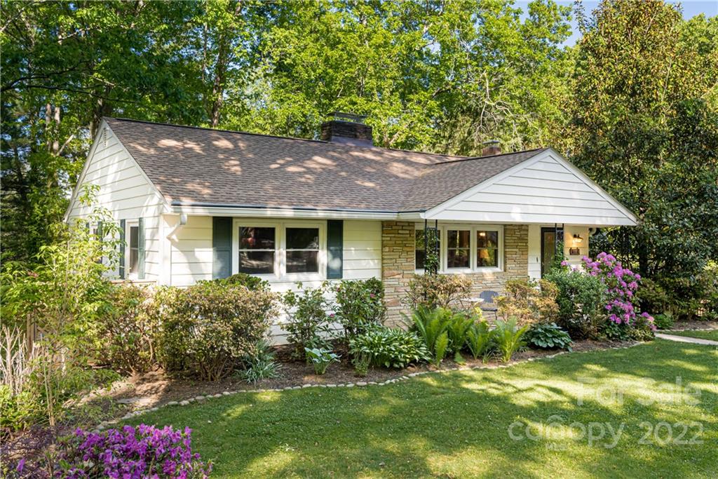 122 Kingsgate Road Asheville NC 28805