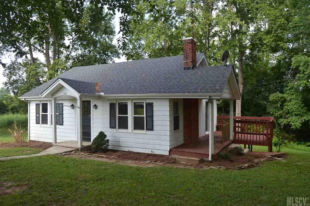 828 37th Street SW Hickory NC 28602
