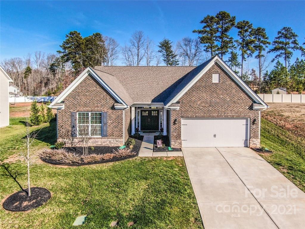 7059 Barnstone Court Denver NC 28037