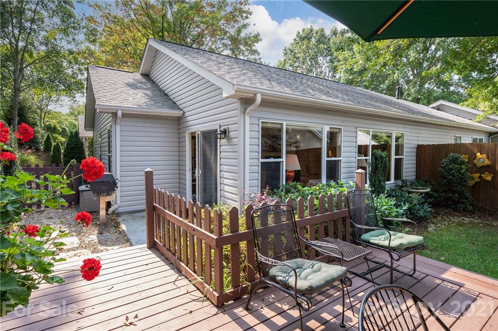73 Stonebridge Drive Asheville NC 28805