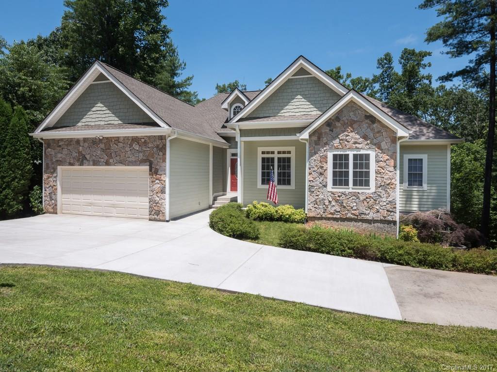 7 Nuthatch Court Fairview NC 28730