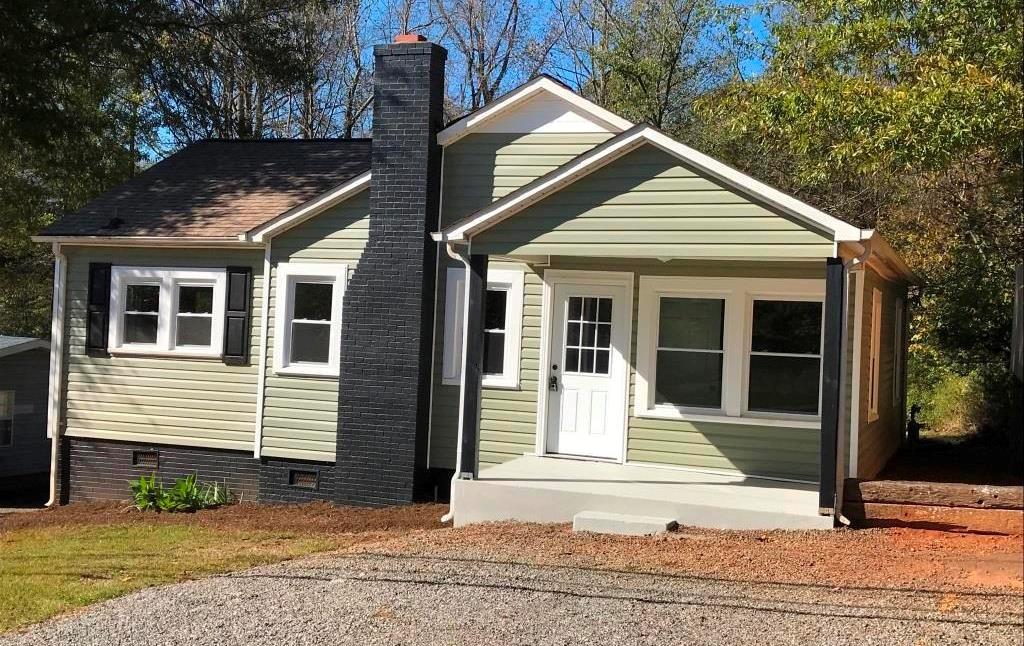 644 E 1st Street Newton NC 28658
