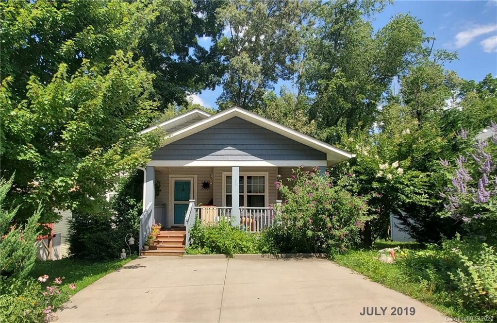 17 Trellis Court Asheville NC 28806