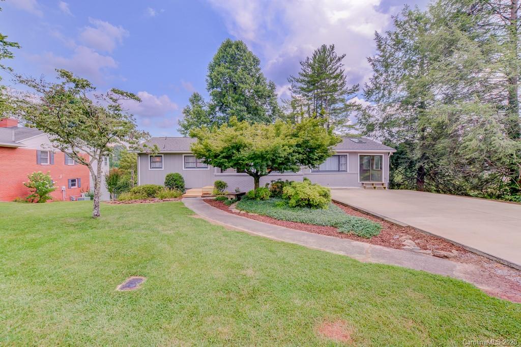 66 Hawthorne Drive Brevard NC 28712
