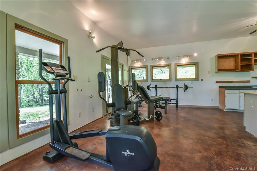 310 Burr Road Marshall NC 28753