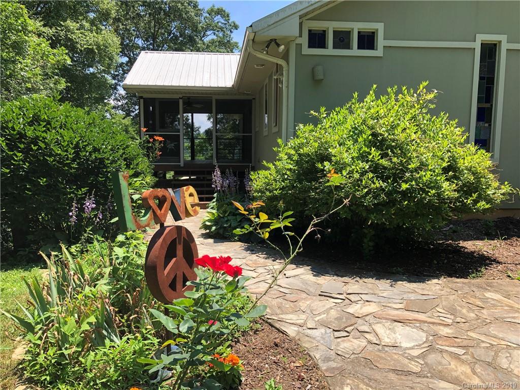 310 Burr Road Marshall NC 28753