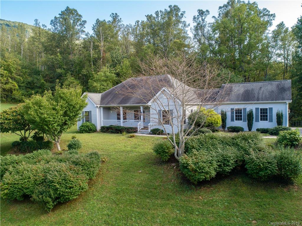 372 Sugar Hollow Road Fairview NC 28730