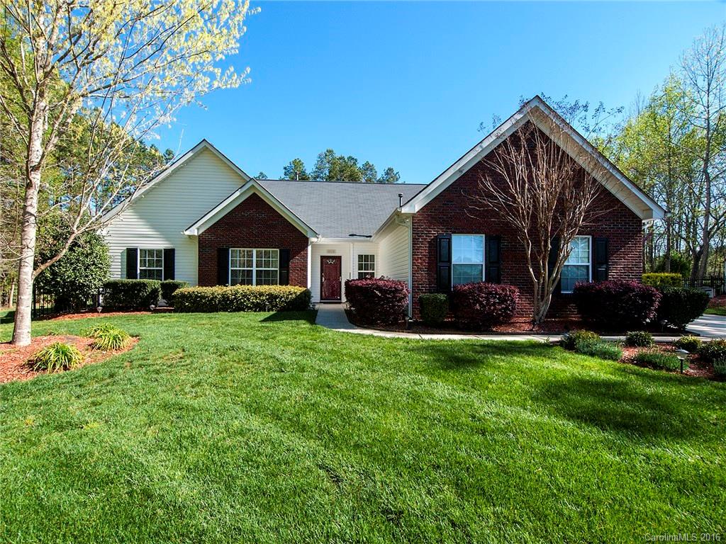 9158 Leah Meadow Lane Charlotte NC 28227