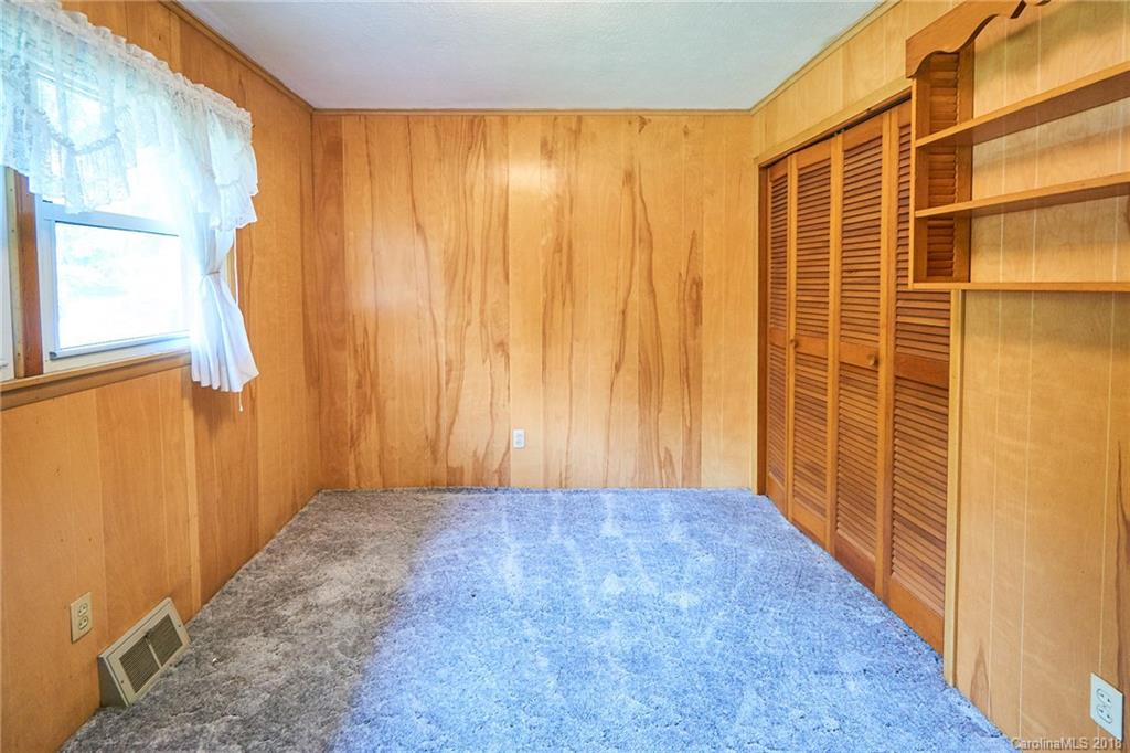 14 Lance Lane Asheville NC 28806