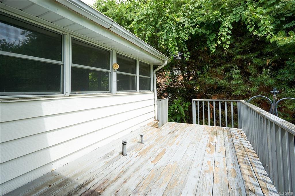 14 Lance Lane Asheville NC 28806