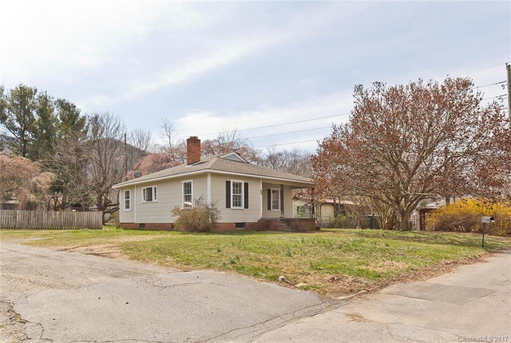 308 Richmond Avenue Swannanoa NC 28778