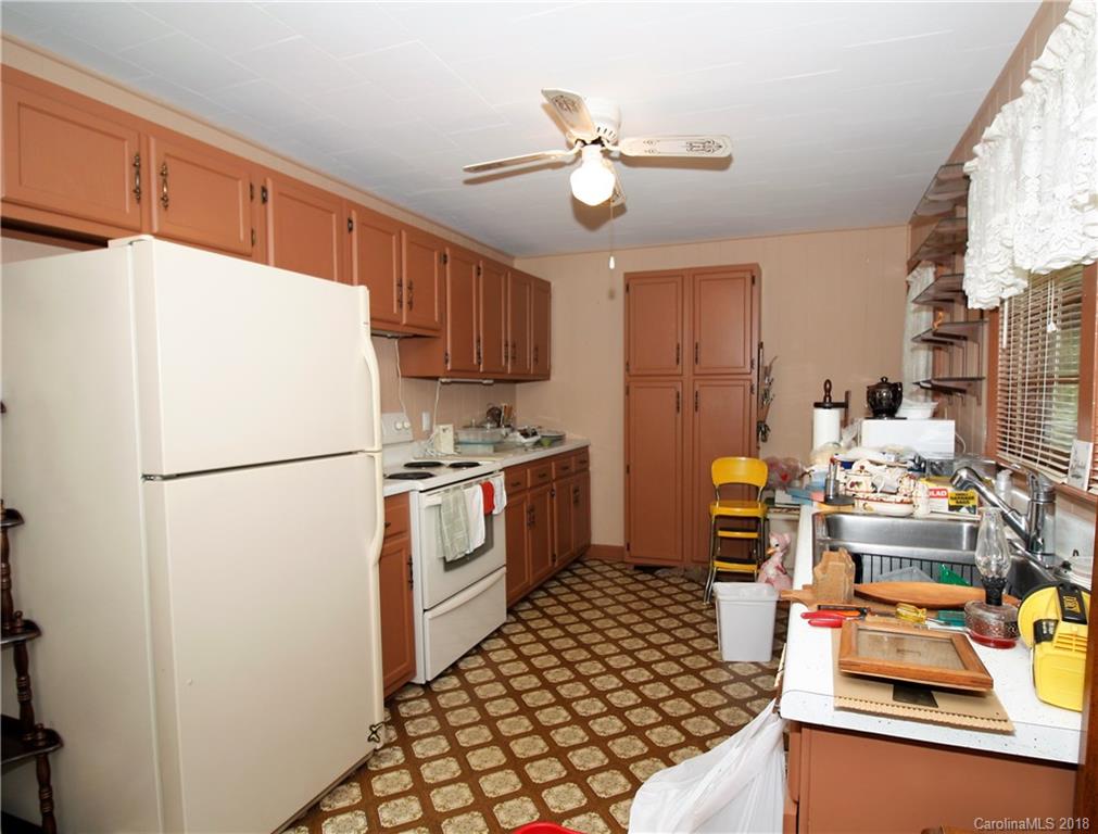 225 Cedar Hill Road Asheville NC 28806