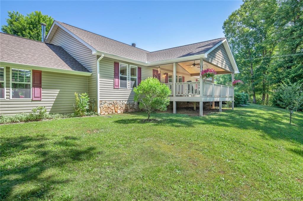 93 Bartlett Road Weaverville NC 28787