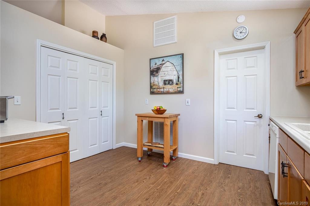 93 Bartlett Road Weaverville NC 28787