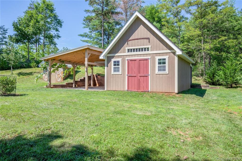 93 Bartlett Road Weaverville NC 28787