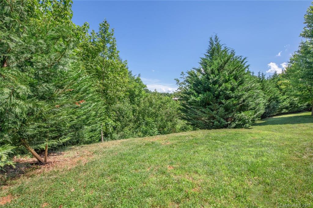 93 Bartlett Road Weaverville NC 28787