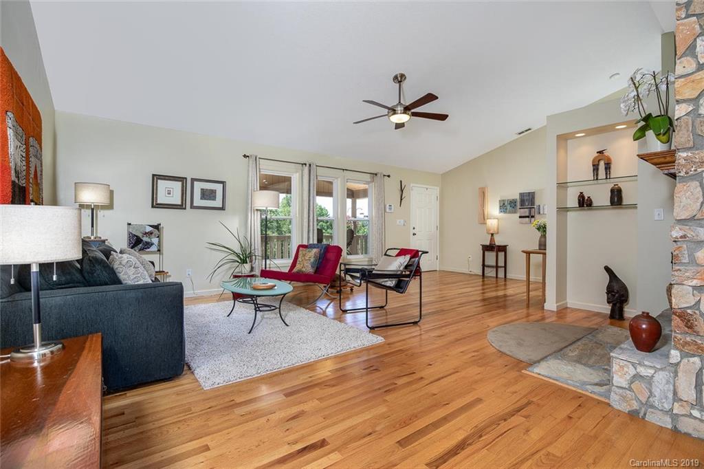 93 Bartlett Road Weaverville NC 28787