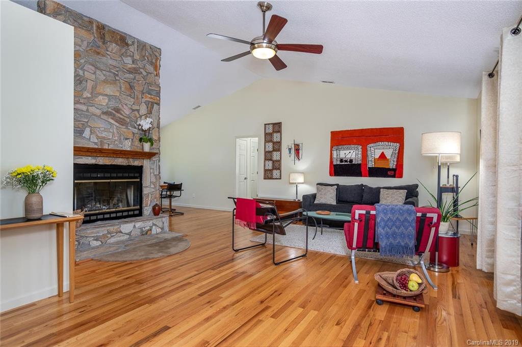 93 Bartlett Road Weaverville NC 28787