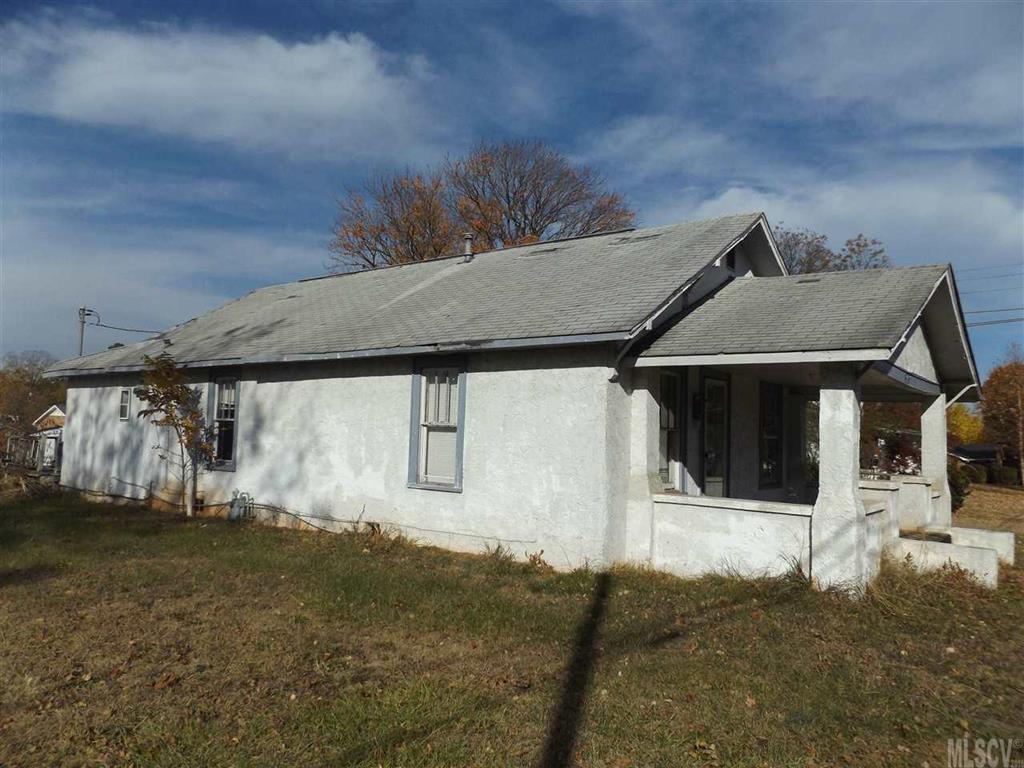 117 17th Street NW Hickory NC 28601
