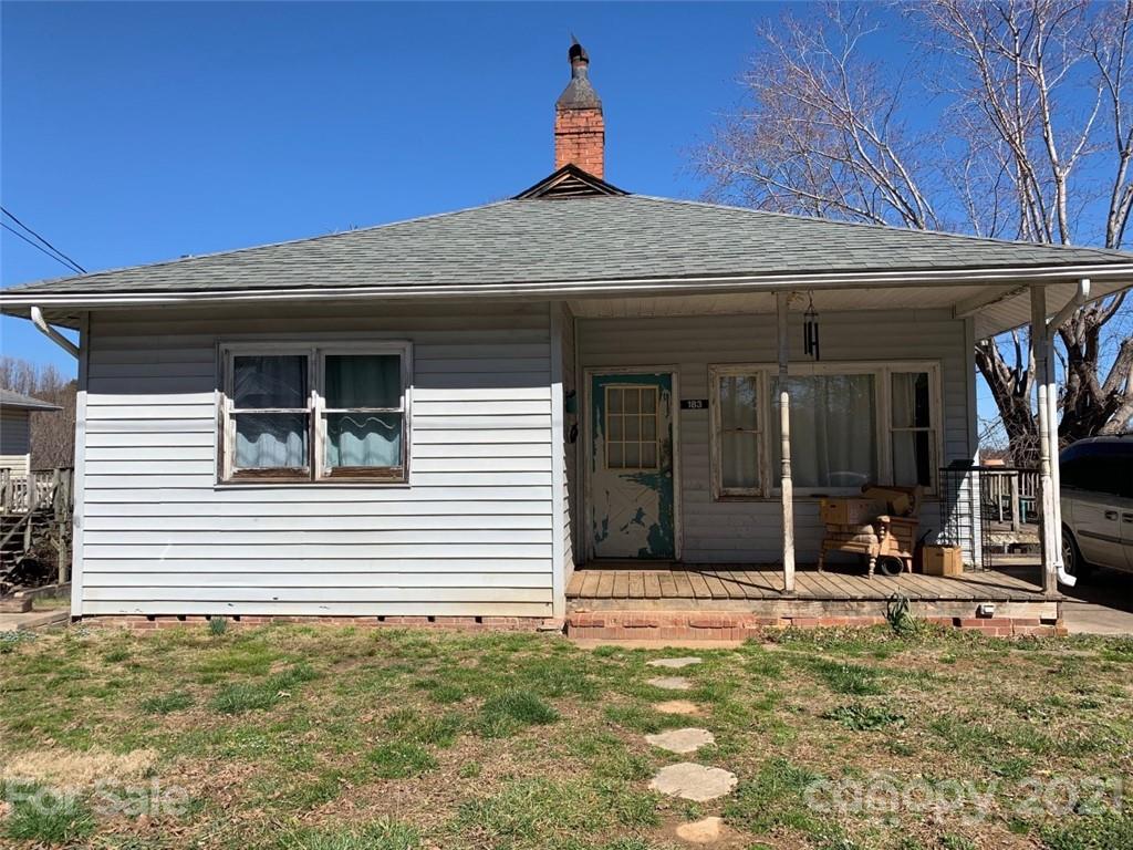 183 Hoyle Street Marion NC 28752