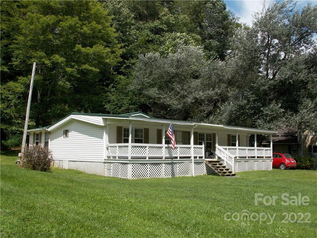 999 N Us 19e Highway Newland NC 28657