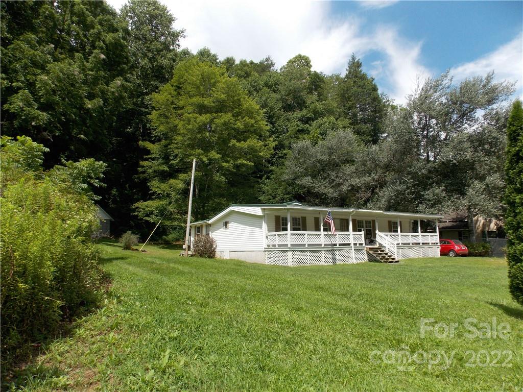 999 N Us 19e Highway Newland NC 28657