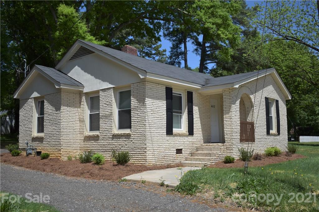 602 & 606 W Garrison Boulevard Gastonia NC 28052