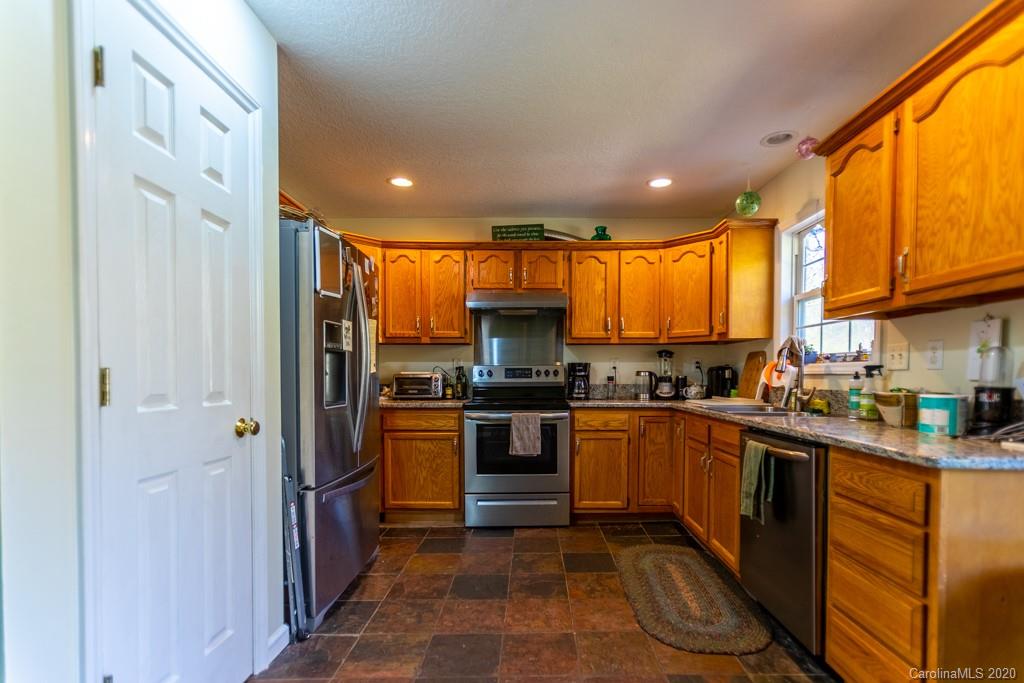 12 Ox Creek Road Weaverville NC 28787
