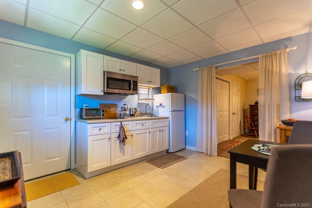 12 Ox Creek Road Weaverville NC 28787