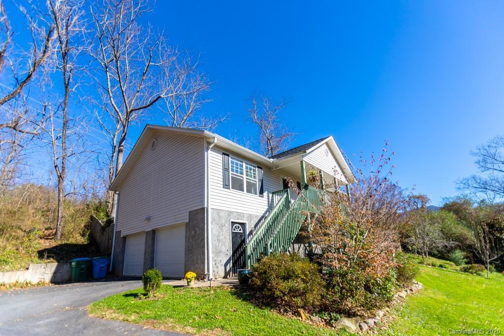12 Ox Creek Road Weaverville NC 28787