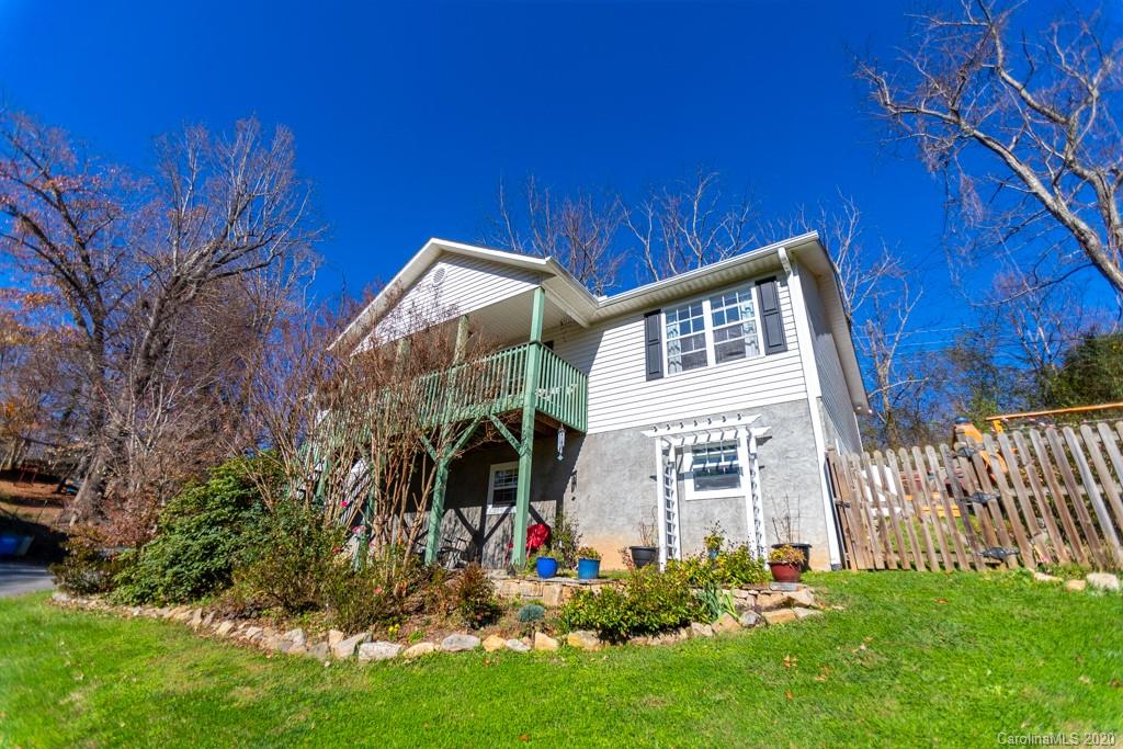 12 Ox Creek Road Weaverville NC 28787