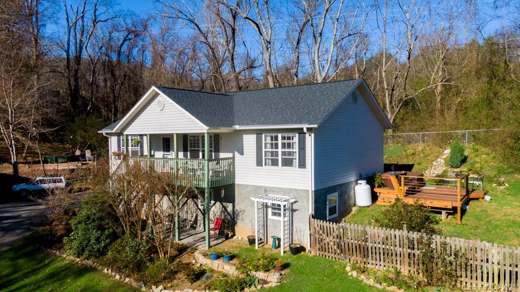 12 Ox Creek Road Weaverville NC 28787