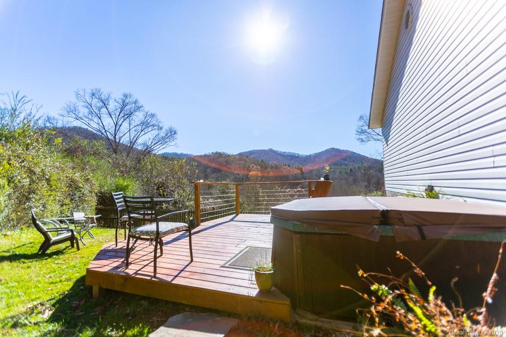 12 Ox Creek Road Weaverville NC 28787
