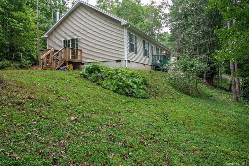 173 Sawyer Lane Horse Shoe NC 28742