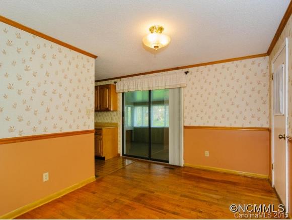 8 Ridgewood Avenue Weaverville NC 28787