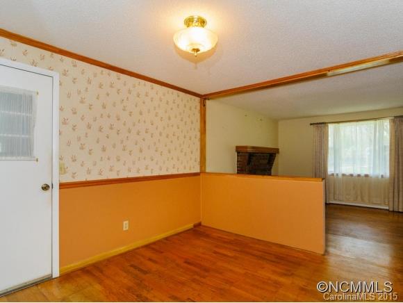 8 Ridgewood Avenue Weaverville NC 28787