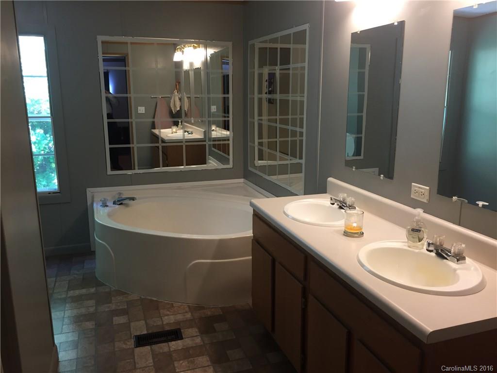 131 Crystal June Lane Asheville NC 28803