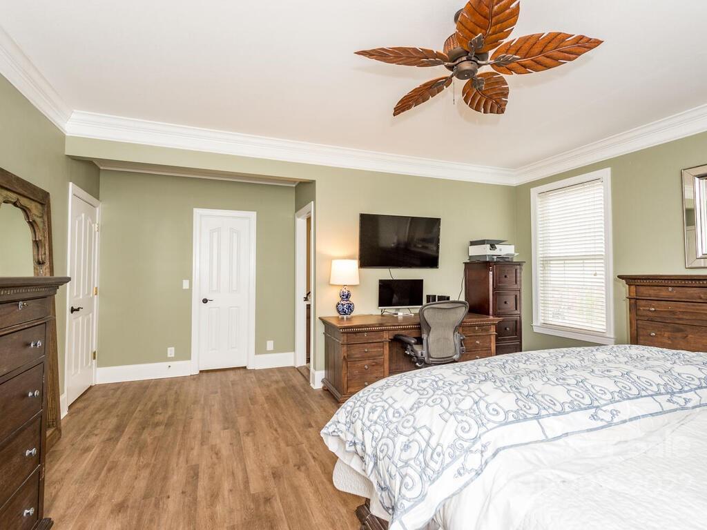 124 Willow Oak Drive Asheville NC 28805