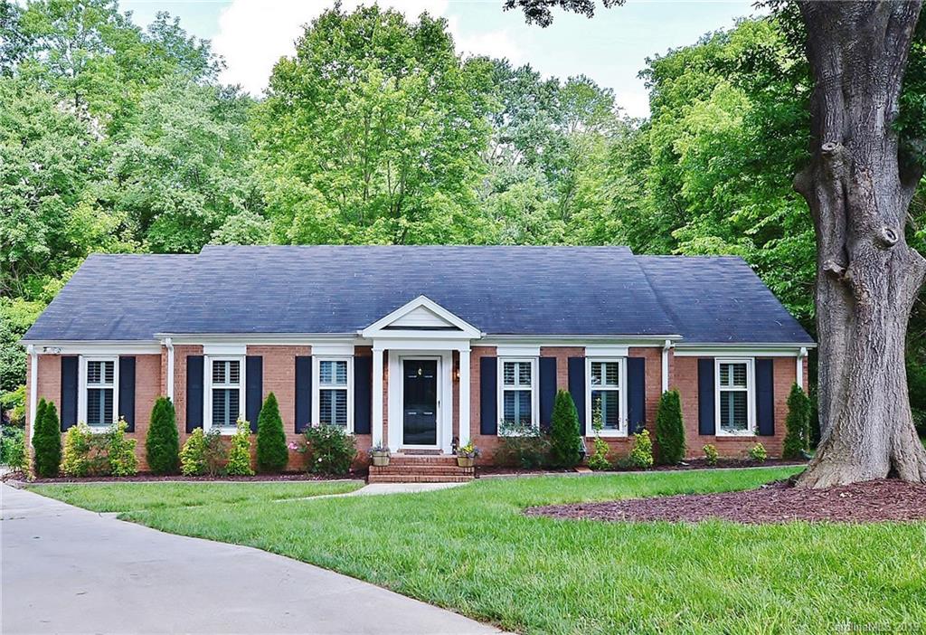 2305 Turnberry Lane Charlotte NC 28210