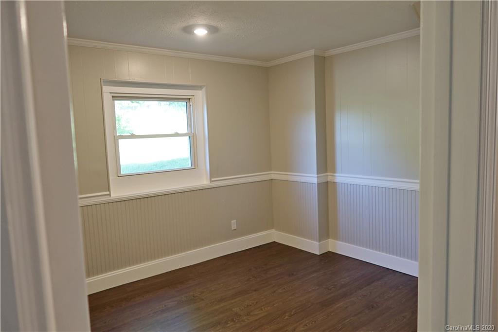 313 Mountain Crest Road Swannanoa NC 28778