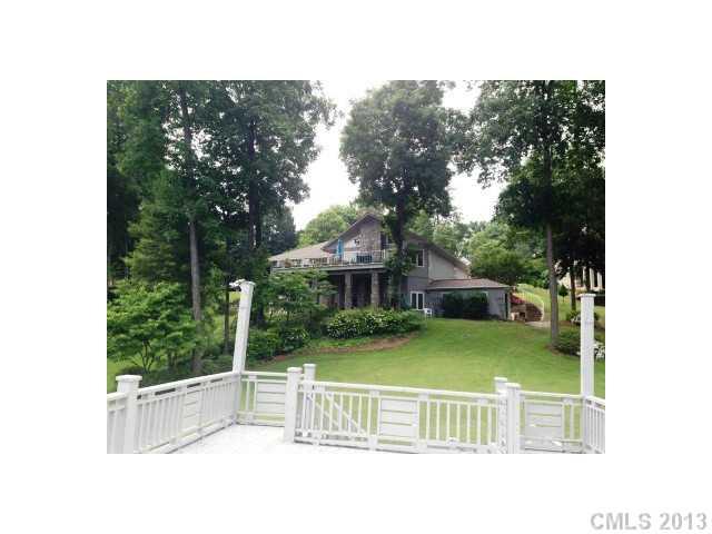 231 Charlotte Ann Lane Hickory NC 28601